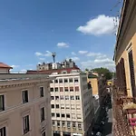 Anthony House, Anthony Floor 3, Castro Pretorio